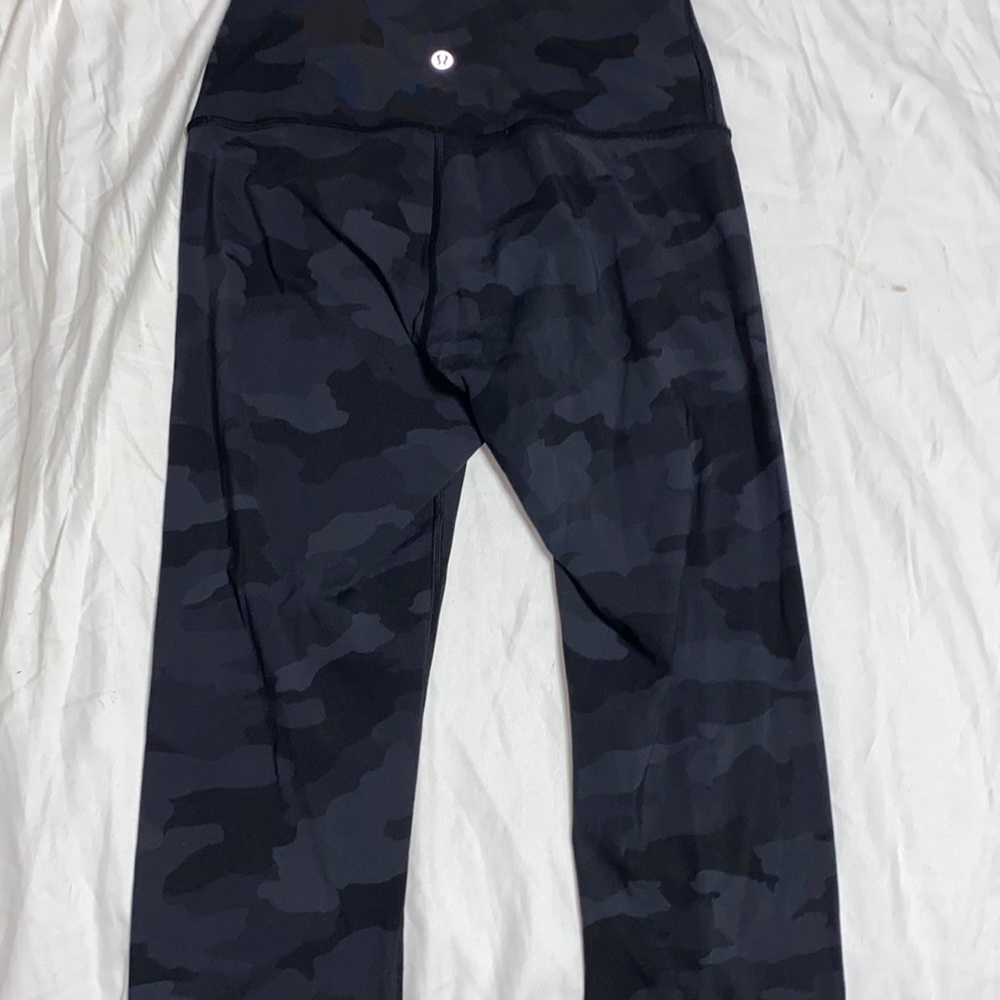 Camo wonder under Lululemon length 25 leggings